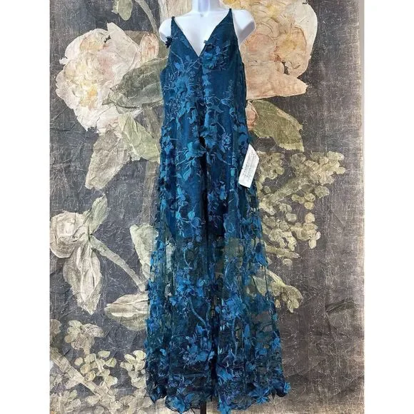 dress the population sidney v-neck a-line lace floral appliqu gown Dress the Population Sidney Dress